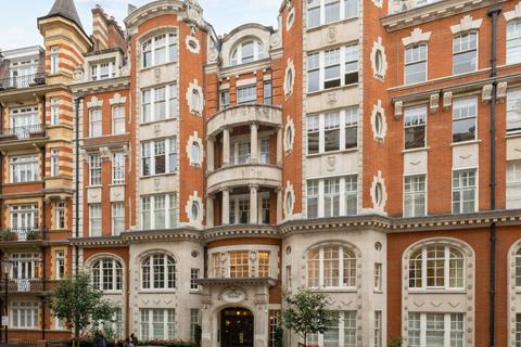 4 bedroom apartment to rent, Basil Street, London, SW3