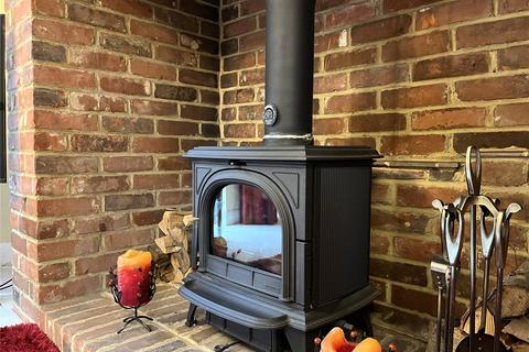 undefined, Pyrus Close, Walderslade, Kent, ME5