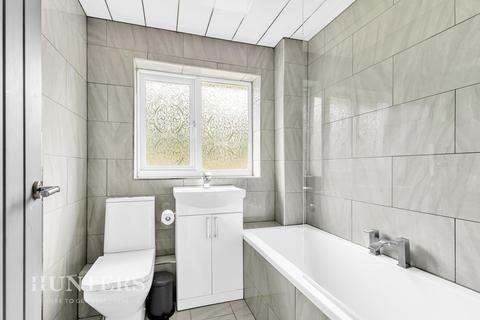 undefined, Chichester Close, Smithy Bridge, OL15 8QL