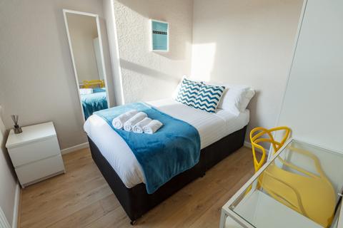 undefined, Molyneux Road, L6 6AW,