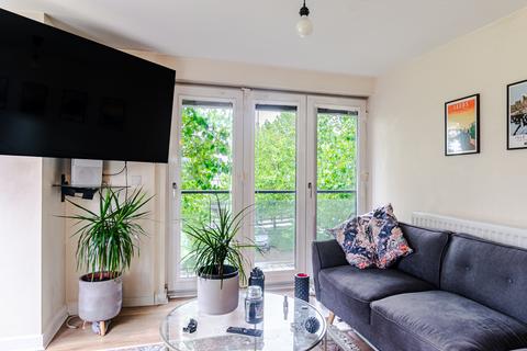 2 bedroom flat for sale, Cable Place, Leeds, LS10