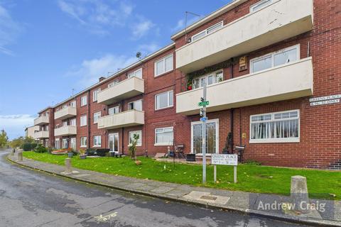 2 bedroom flat for sale, Greens Place, South Shields