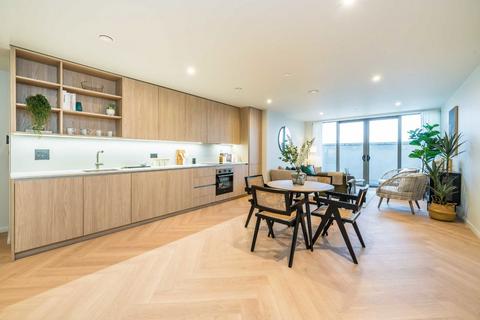 1 bedroom flat for sale, Coombe Road, New Malden KT3
