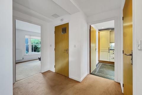 2 bedroom ground floor maisonette for sale, St Johns Road, Wivenhoe, Colchester, CO7