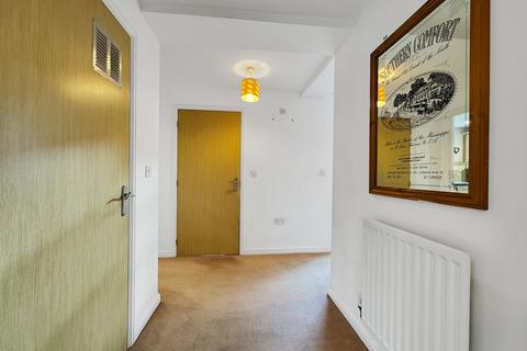 2 bedroom ground floor maisonette for sale, St Johns Road, Wivenhoe, Colchester, CO7