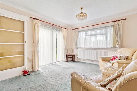 undefined, Foamcourt Waye, Ferring BN12
