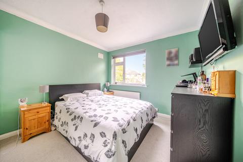 2 bedroom maisonette for sale, Whitton Avenue West, Northolt