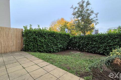 1 bedroom flat for sale, Manor Way, Borehamwood WD6