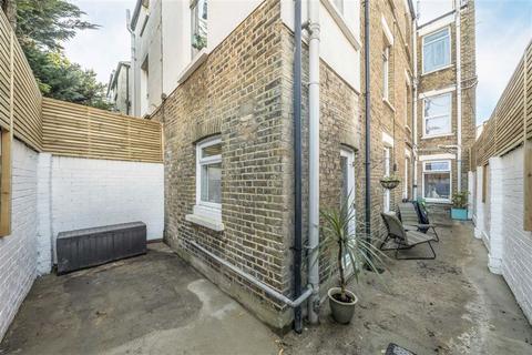 2 bedroom flat for sale, Vaughan Road, London SE5