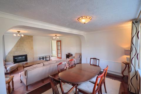 3 bedroom bungalow for sale, Newstead Avenue, Whitehouse Farm
