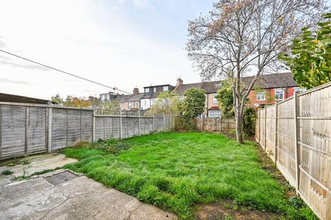 undefined, Stirling Road, Wood Green, London, N22
