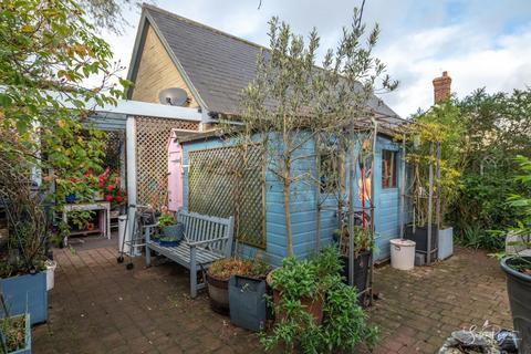 undefined, High Street, Niton