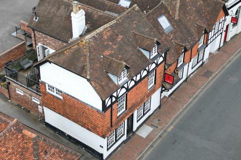 undefined, High Street, Great Missenden, HP16