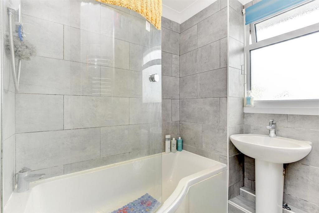 For Sale by Aspire Residential   Wolstenbury Road