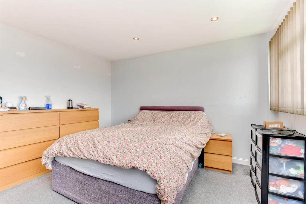 For Sale by Aspire Residential   Wolstenbury Road