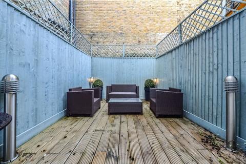 2 bedroom terraced house to rent, Chancery Lane, Beckenham, BR3