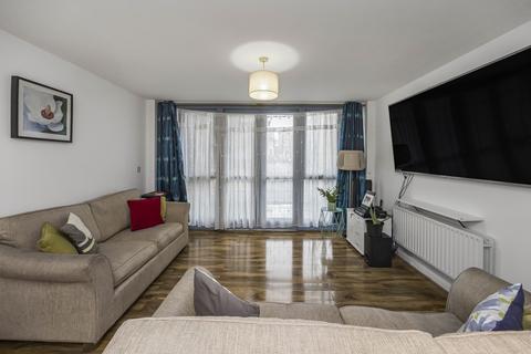 undefined, Kinglet Close, London, E7