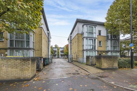undefined, Kinglet Close, London, E7