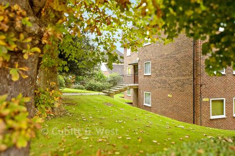 undefined, 13 Woodlands Road, Redhill RH1