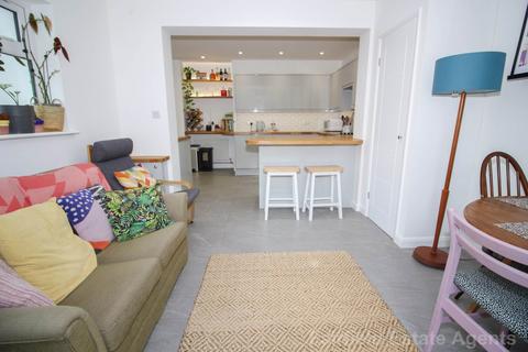 3 bedroom terraced house for sale, Gosforth Lane, South Oxhey