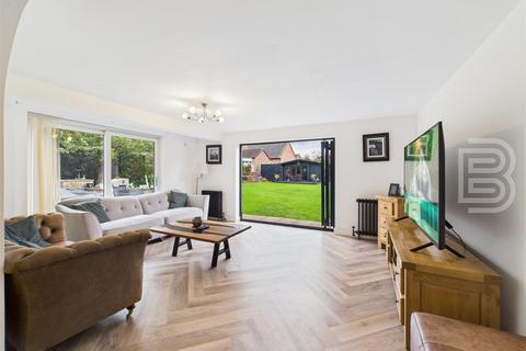 undefined, Livingstone Avenue, Rugby CV23