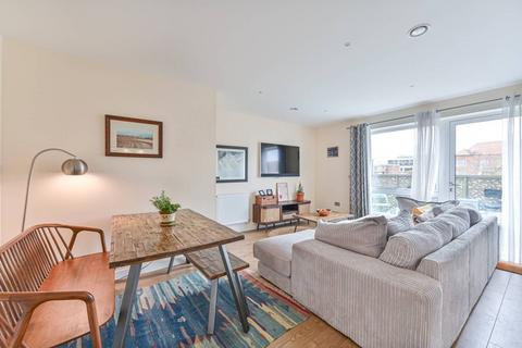 2 bedroom flat for sale, Lomond Grove, Camberwell, LONDON, SE5