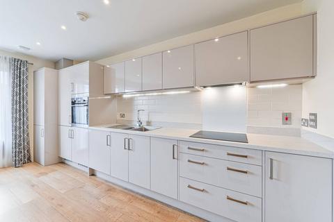 2 bedroom flat for sale, Lomond Grove, Camberwell, LONDON, SE5