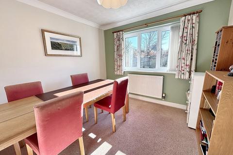 7 Rowan Close, Burscough, Ormskirk, L40 4LP
