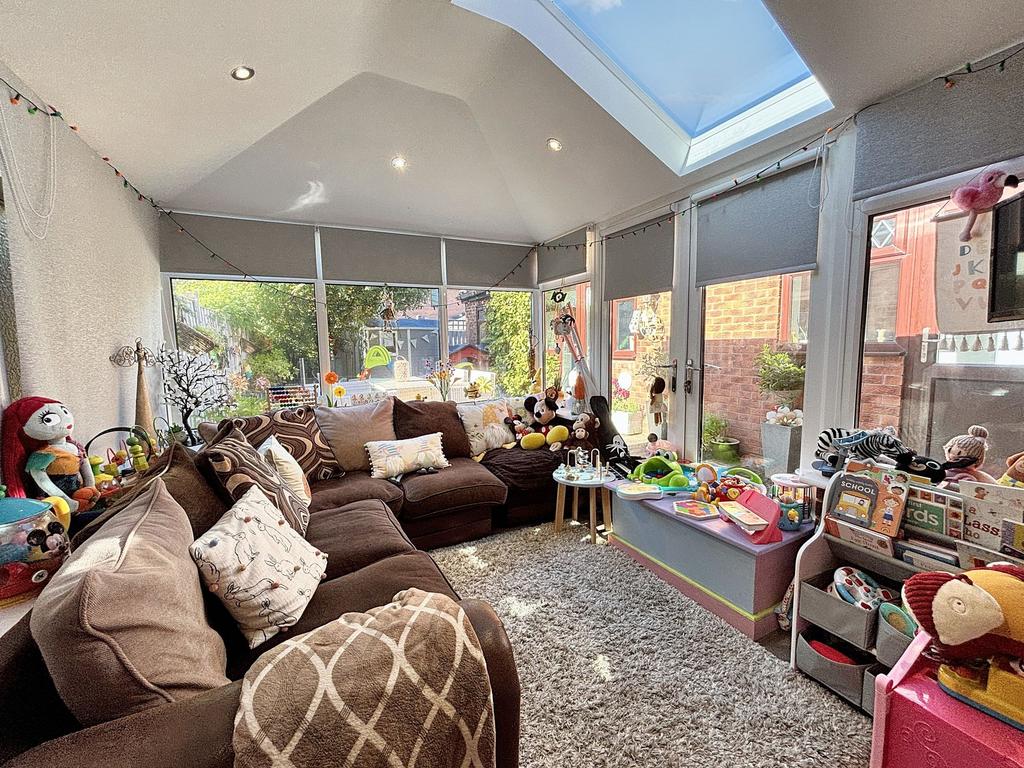 Conservatory/Sunroom