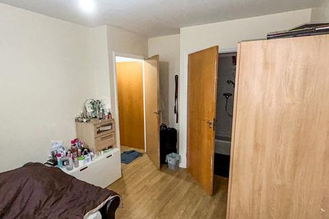undefined, Flat 22 City Gate House, 399-425 Eastern Avenue, Ilford, Essex, IG2 6LQ