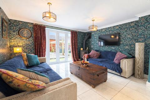 undefined, Glovers Way, Burscough, L40