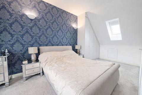 undefined, Glovers Way, Burscough, L40