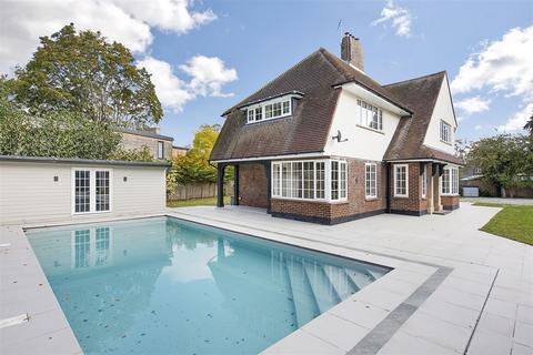 5 bedroom detached house for sale, Northgate Avenue, Bury St. Edmunds