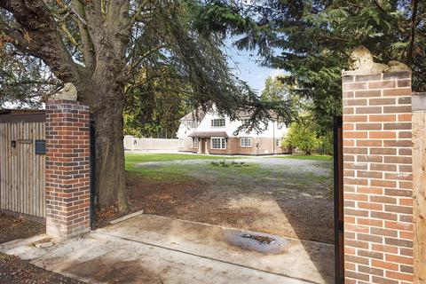 5 bedroom detached house for sale, Northgate Avenue, Bury St. Edmunds