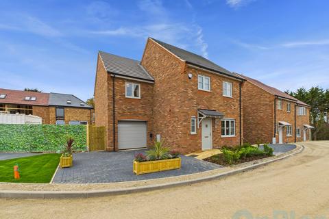 undefined, Eagle Farm, Milton Keynes MK17