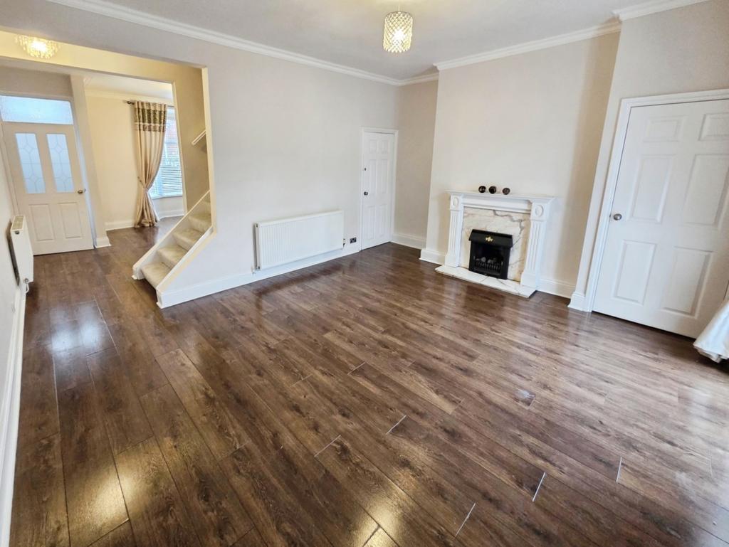 Pbox-IMG.jpg