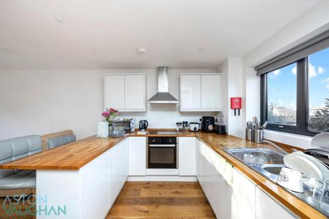 undefined, Brighton, East Sussex BN1