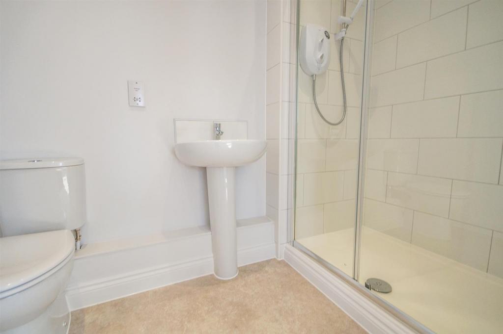 En Suite Shower Room.jpg