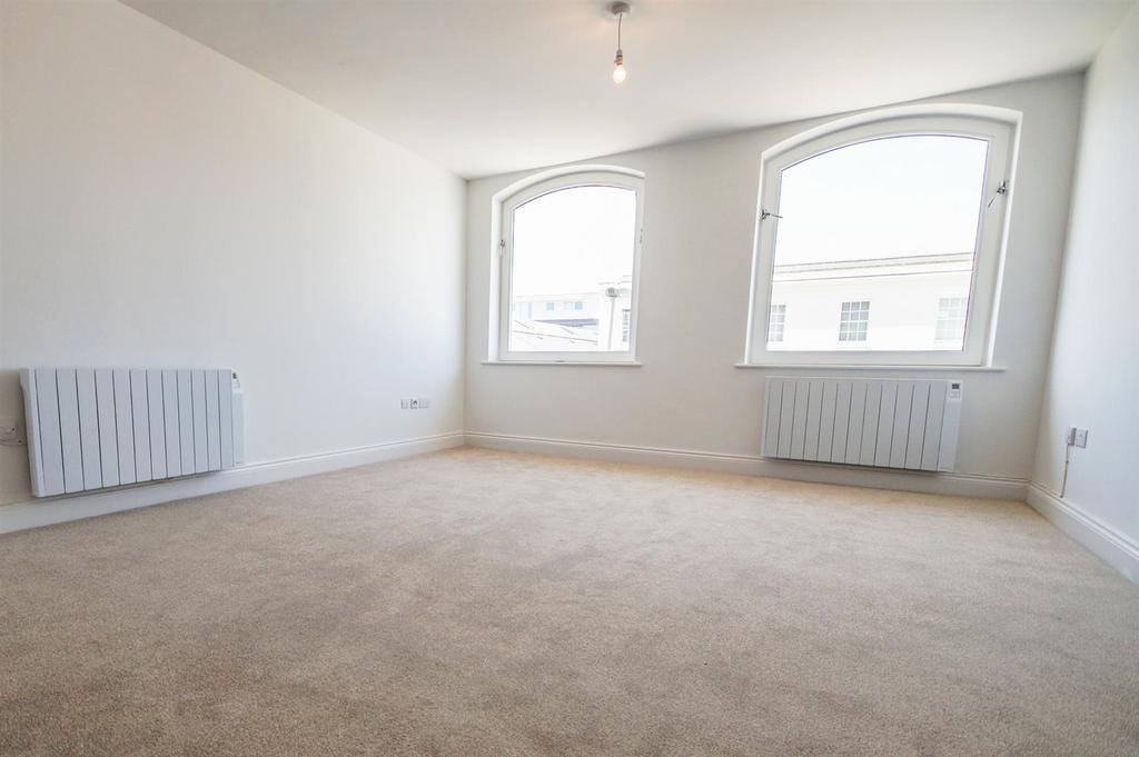 Living Room.jpg