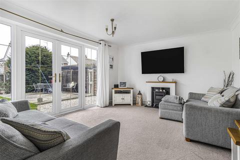 4 bedroom detached house for sale, Edith Cavell Way, Steeple Bumpstead CB9