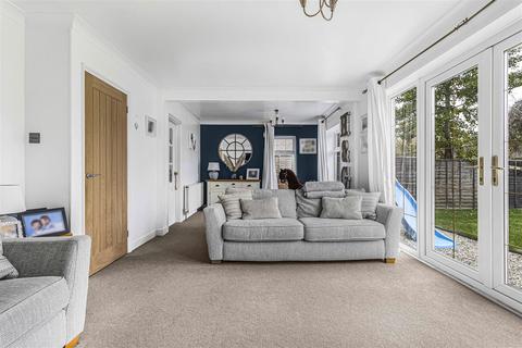 4 bedroom detached house for sale, Edith Cavell Way, Steeple Bumpstead CB9