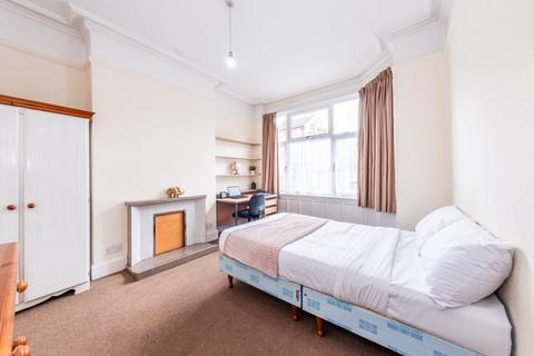 6 bedroom terraced house to rent, Kimberley Road, Leicester LE2