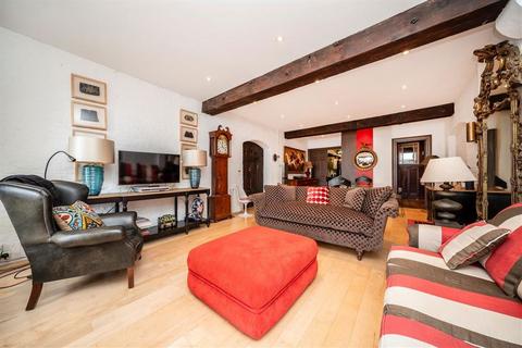 1 bedroom flat to rent, Wapping High Street, London E1W