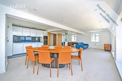 2 bedroom apartment to rent, AVAILABLE IMMEDIATELY, Grand Ocean, BN2