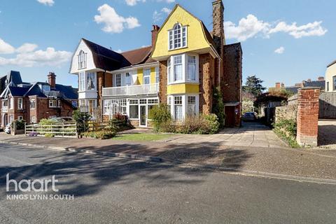 undefined, Boston Square, Hunstanton