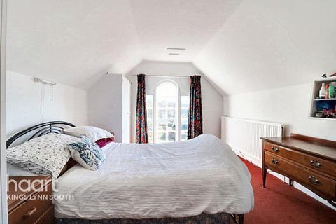 5 bedroom semi-detached house for sale, Boston Square, Hunstanton