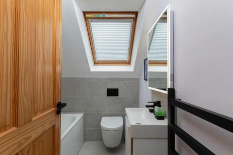 1 bedroom detached house for sale, Gloucester Road, Bath BA1