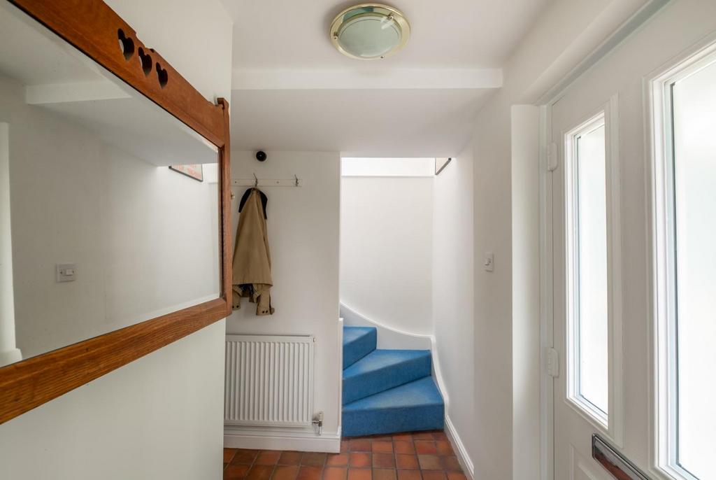 Hallway.jpg