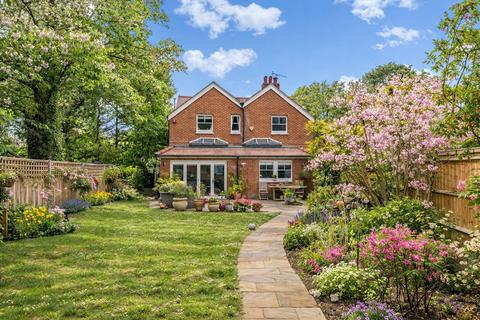 undefined, Littleheath Lane, Cobham, KT11
