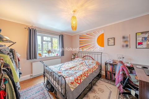 1 bedroom flat for sale, Colney Hatch Lane, London, N10